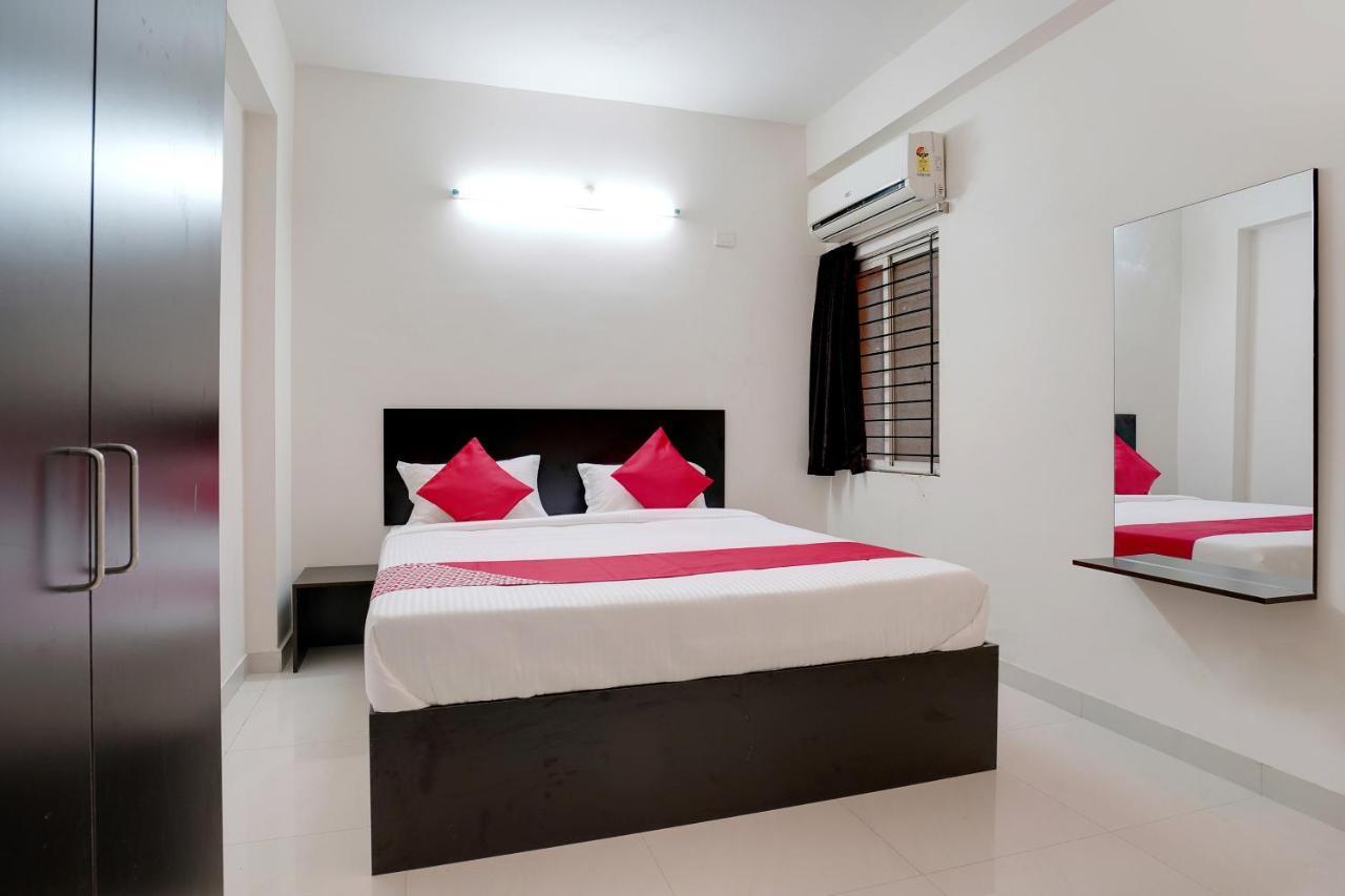 Oyo 41102 Hyderabad Elite Hotel Haidar Sahibguda Exterior photo