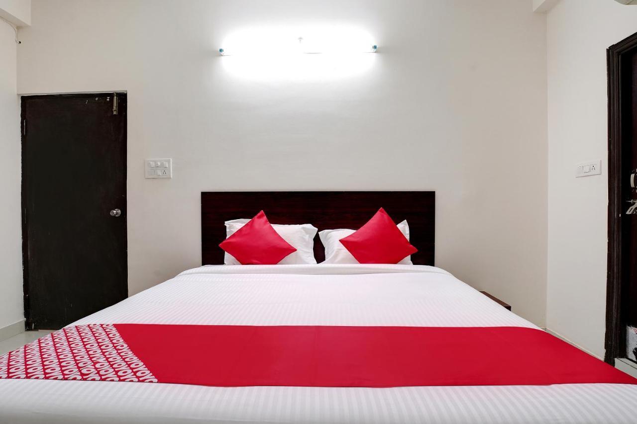 Oyo 41102 Hyderabad Elite Hotel Haidar Sahibguda Exterior photo